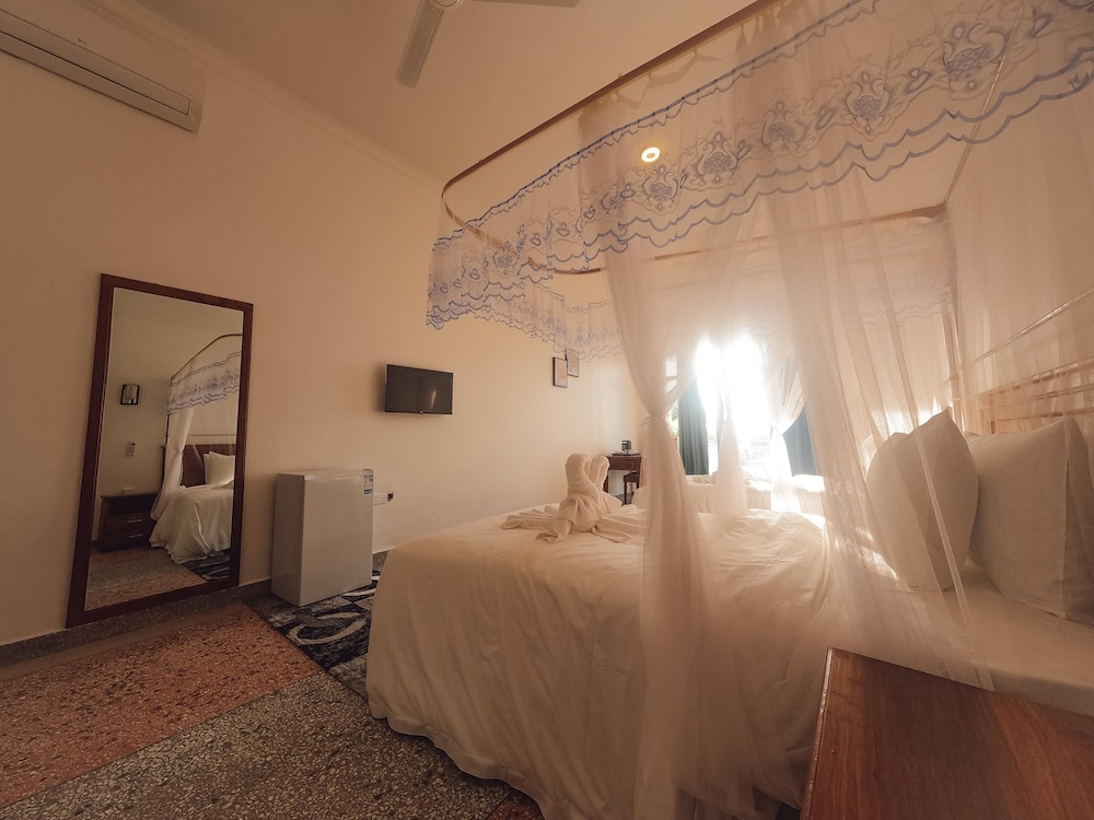Sea Breeze Villas Nungwi