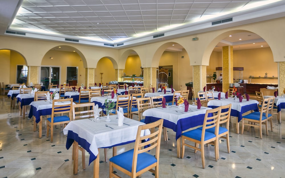 Tabarka Vacations - Itropika Hotel - Property Image 8