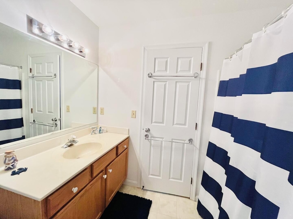 Crowley Drive 30384 #611