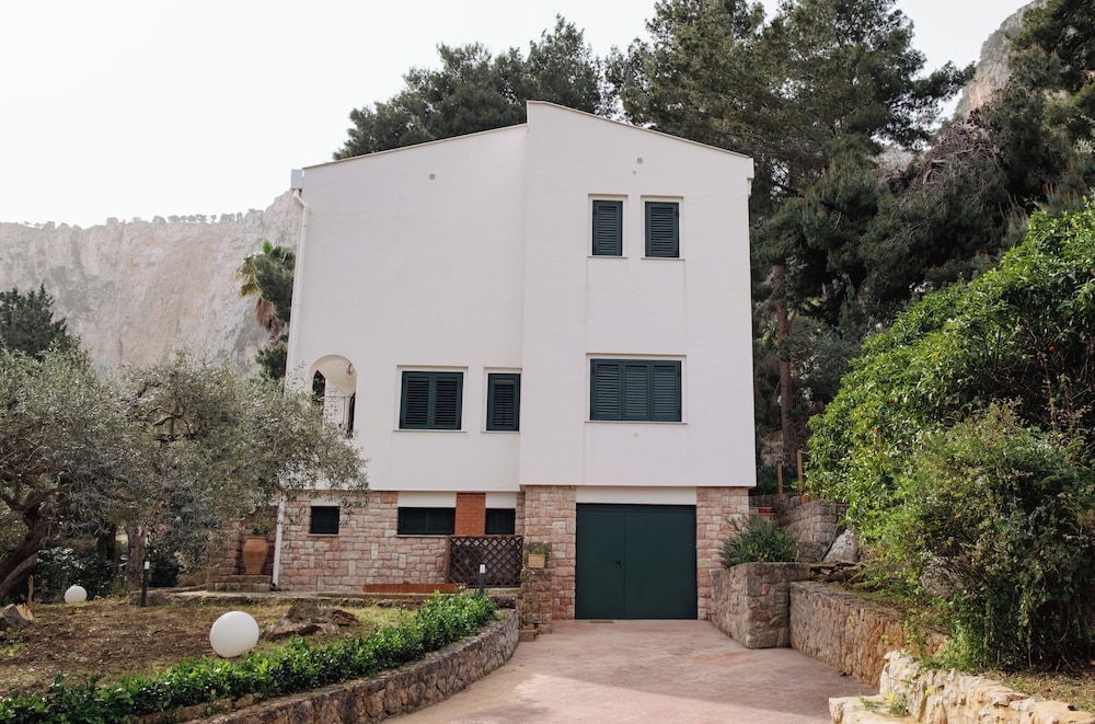 Villa Rubino Guest house Mondello