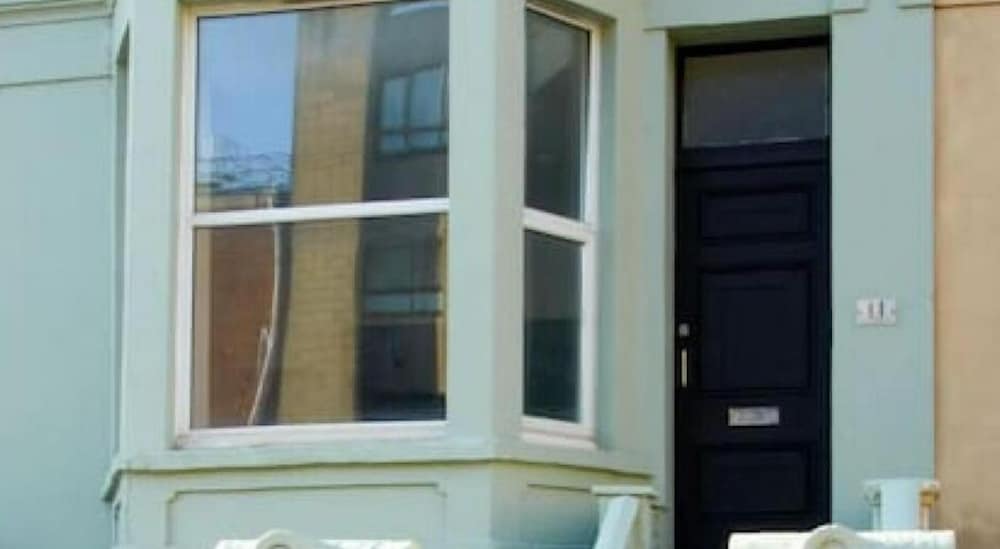 Knightstone Apartment