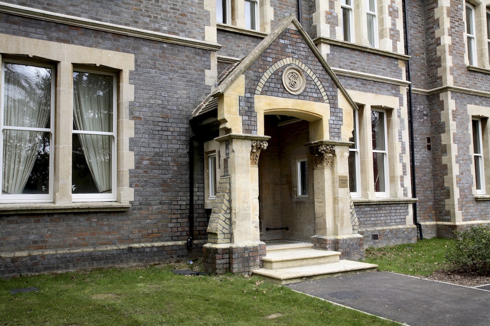 Sherborne House
