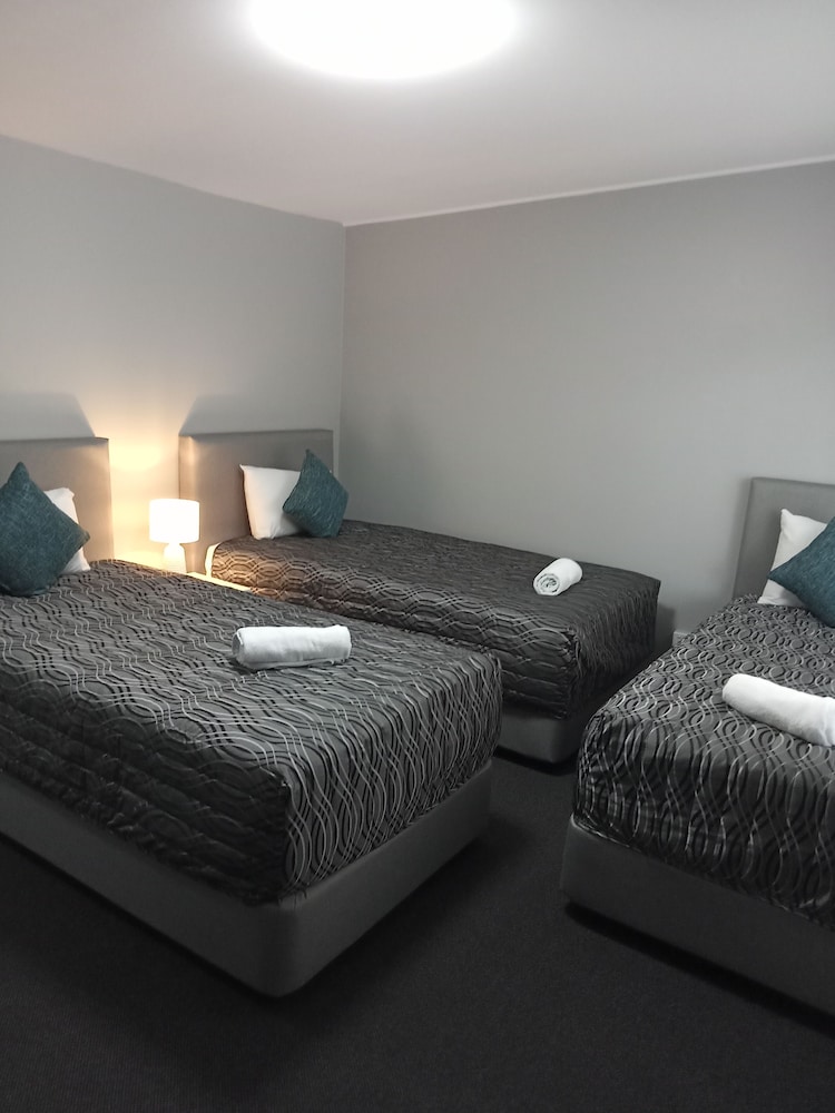 Solomon Inn Wollongong