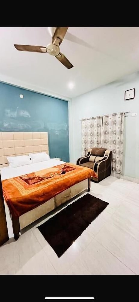 Jaymala home stay
