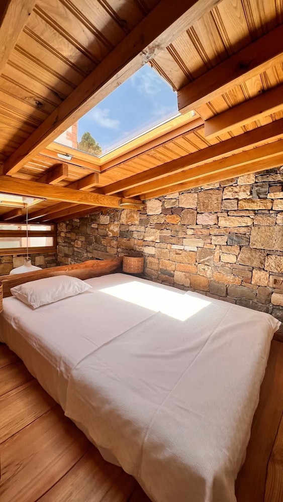 İrinikos Otel - Image 8