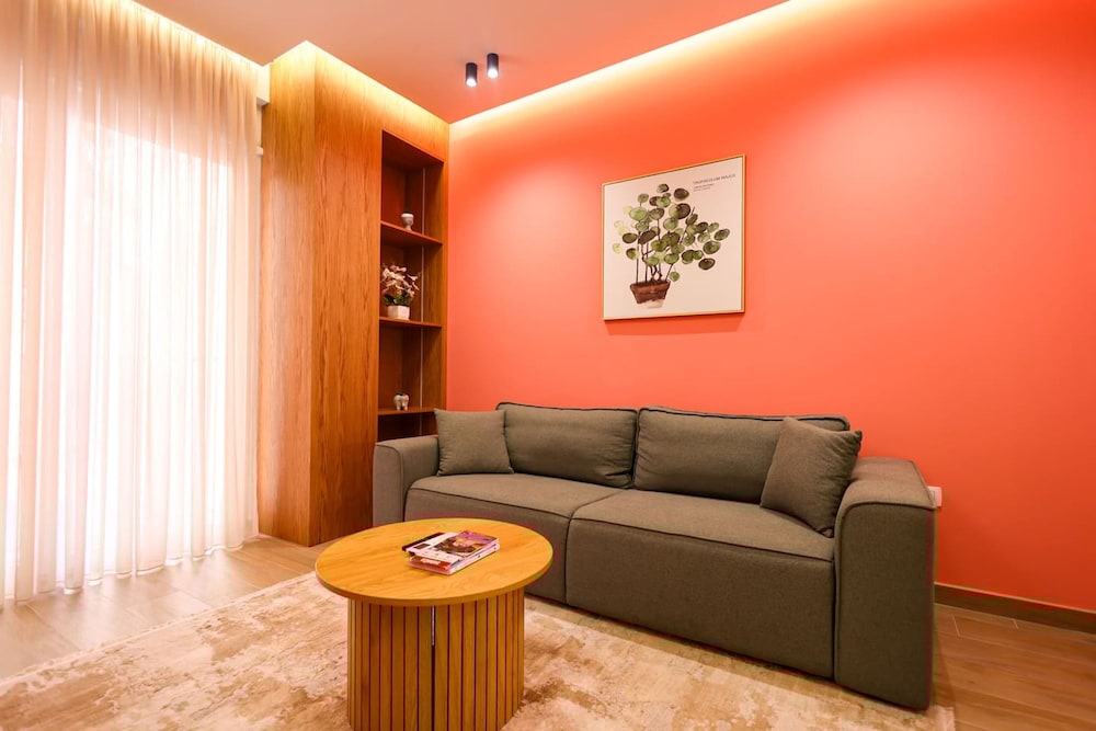 Grandstay Urban Two in Durr s