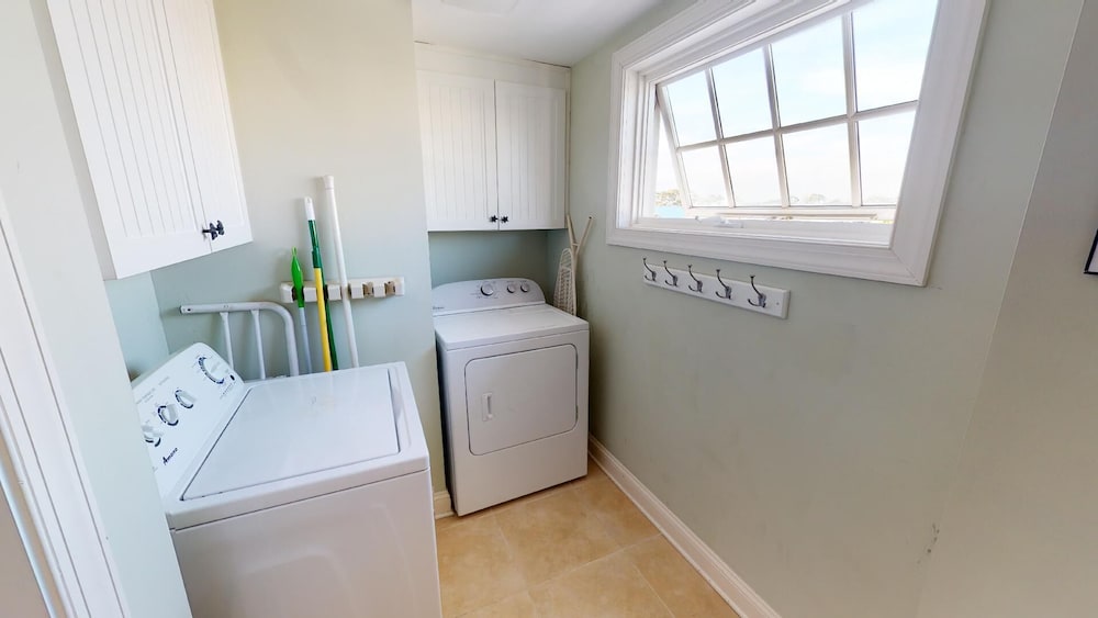 Pier Walk Unit C by Tybee Vacation Rentals