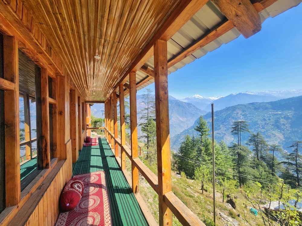 Green Sanctuary Farmstay Sainj