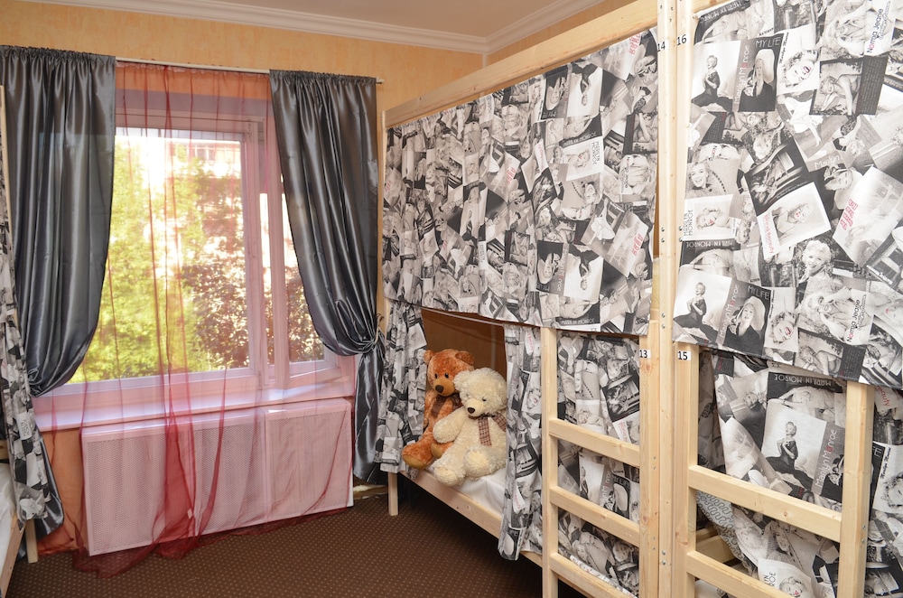 Teddy Hostel