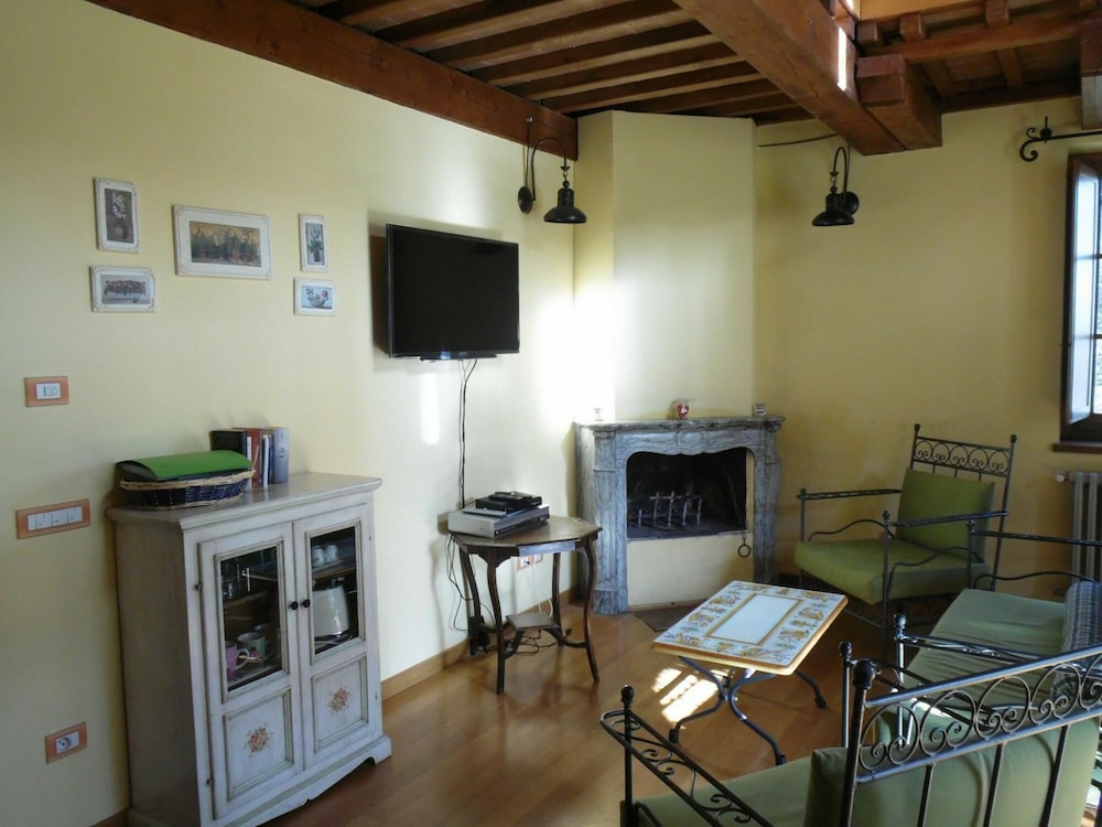 Photo 38