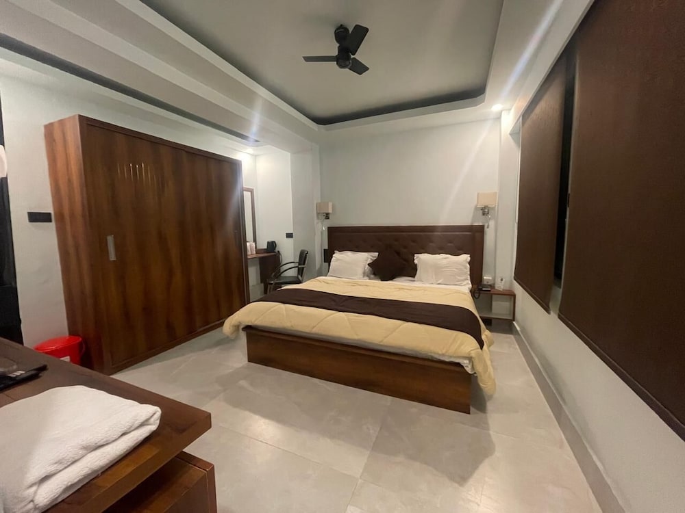 Blue Angel Annexe