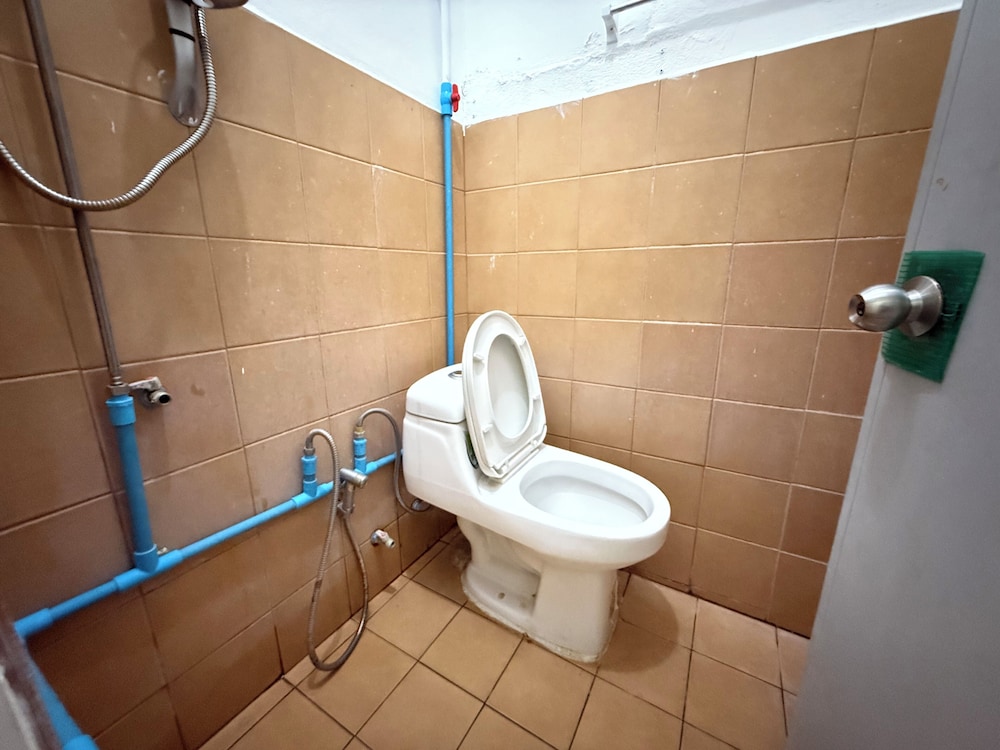 Happyland Guesthouse
