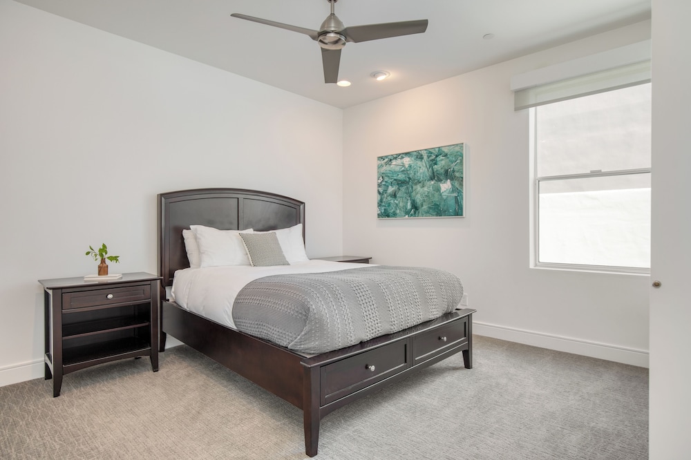 The Polo Villas by AvantStay – Modern Oasis Near Empire Polo Club