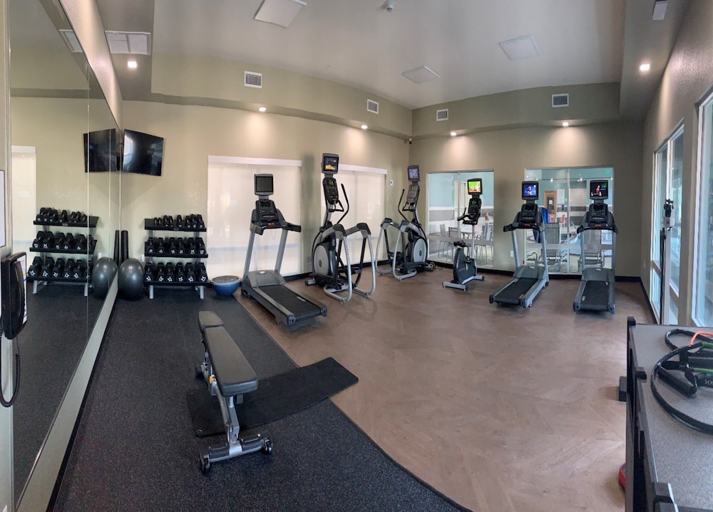 Canon City Vacations - Holiday Inn Express Suites Canon City, an IHG Hotel - Property Image 6