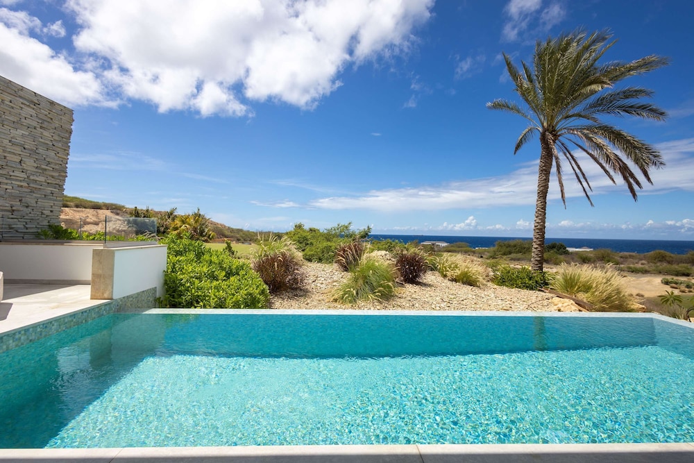 NEW The Cape at Blue Bay Golf Beach Resort