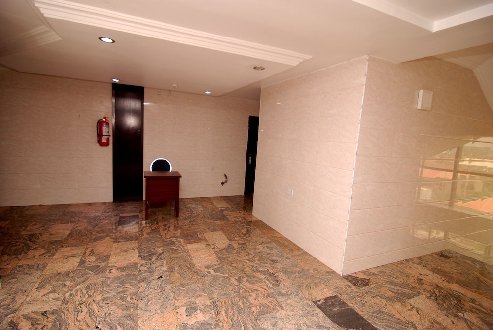 Starview Palace Hotel
