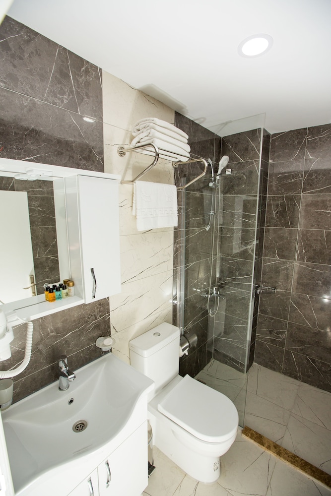 Corner Garden Otel - Image 28