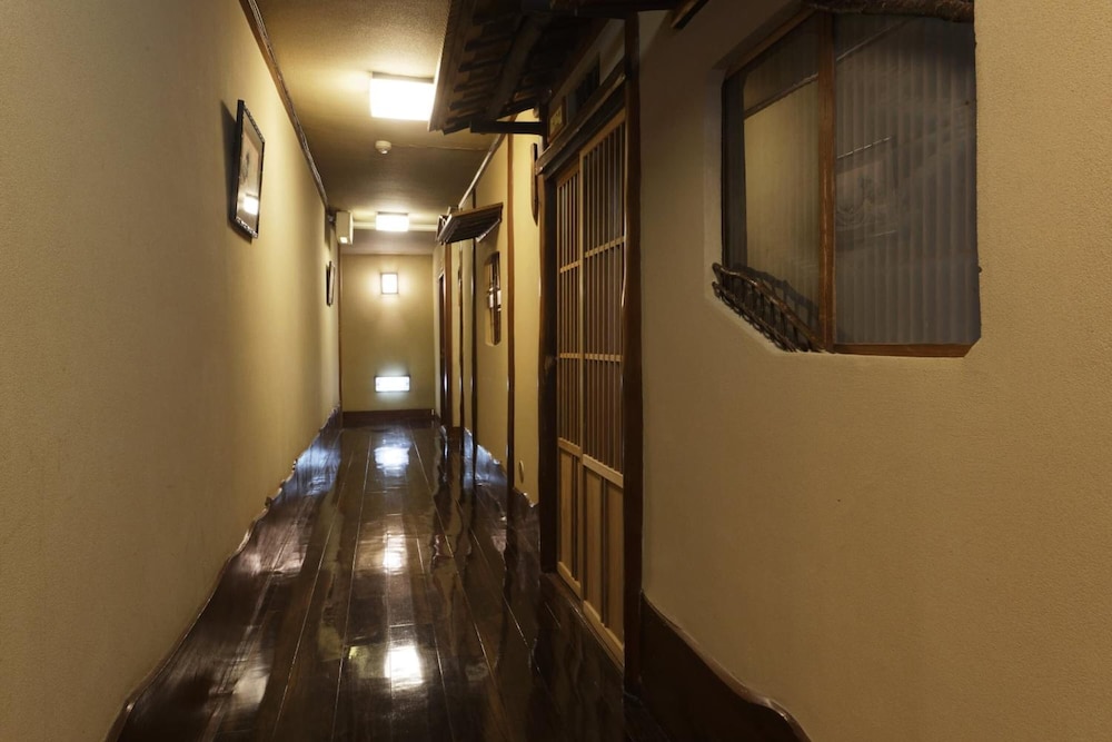 Photo 46