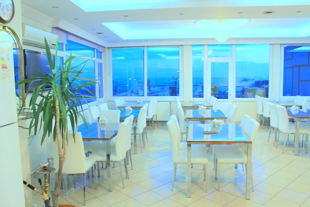 Dempa Hotel