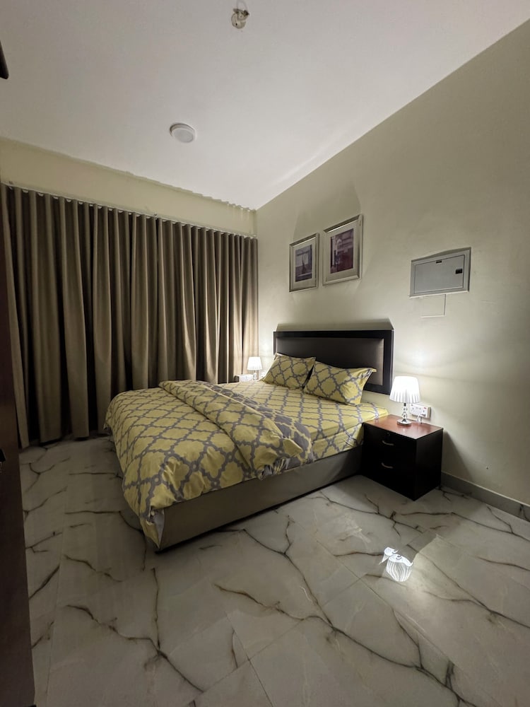 Brand New Independent Studio apartments near Union Metro Station