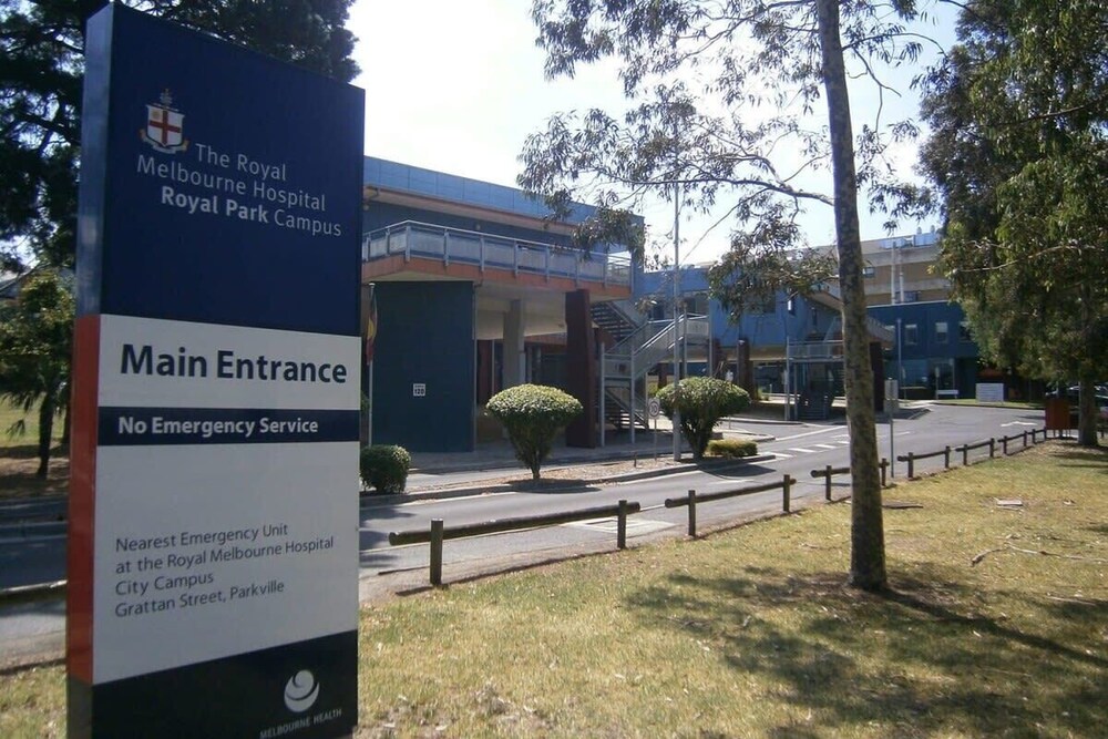 A 3BR Apt Next to Melbourne Zoo, Free Parking