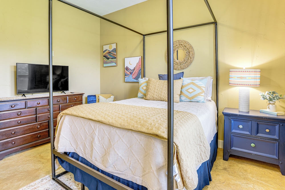 Lazy River Retreat in Cypress w/ Backyard Oasis!