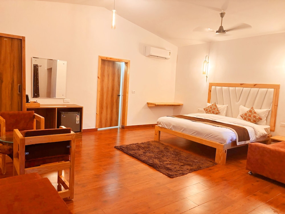 Corbett Wildernest Resort