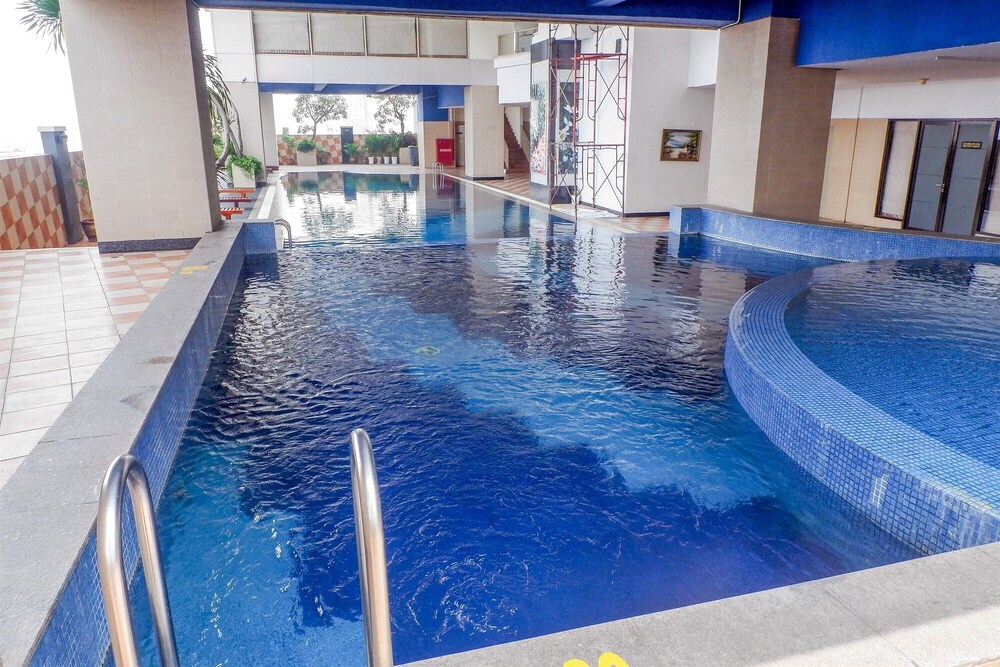 Pool & Wellness