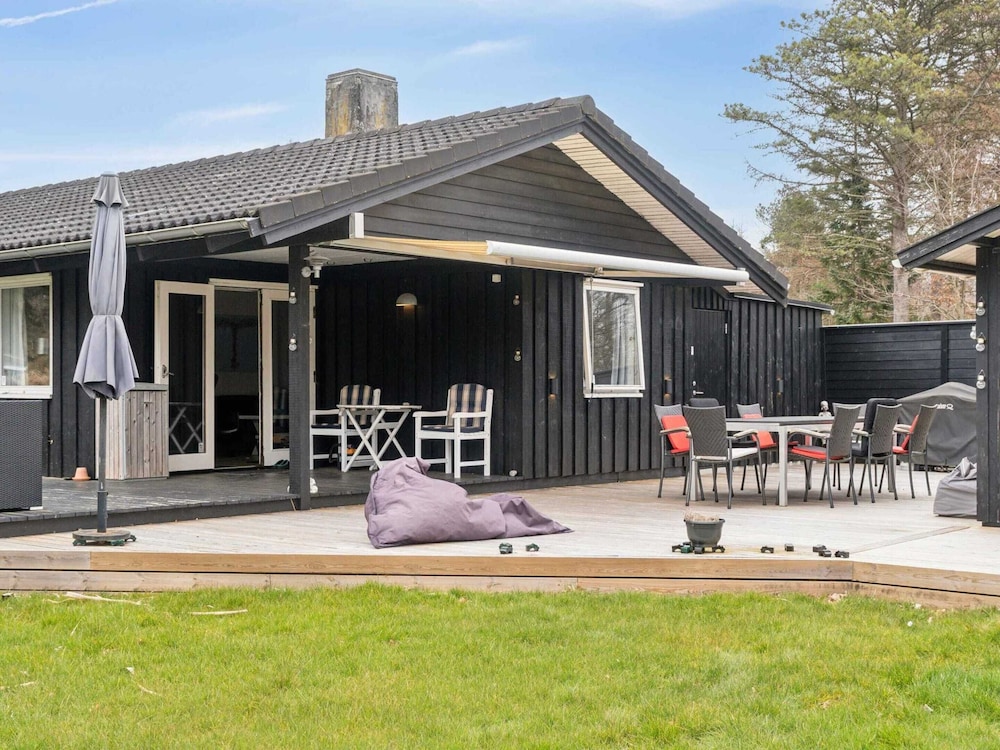 5 Star Holiday Home in Vejby