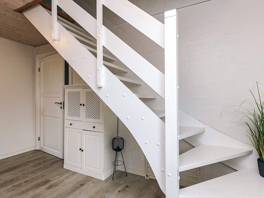 6 Person Holiday Home in Vestervig