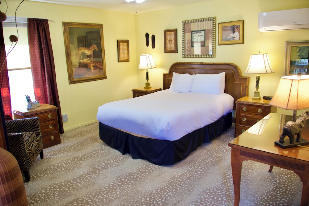 Yosemite Bug Rustic Mountain Resort