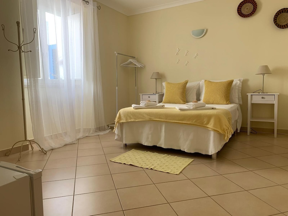 Blue Moon Guesthouse