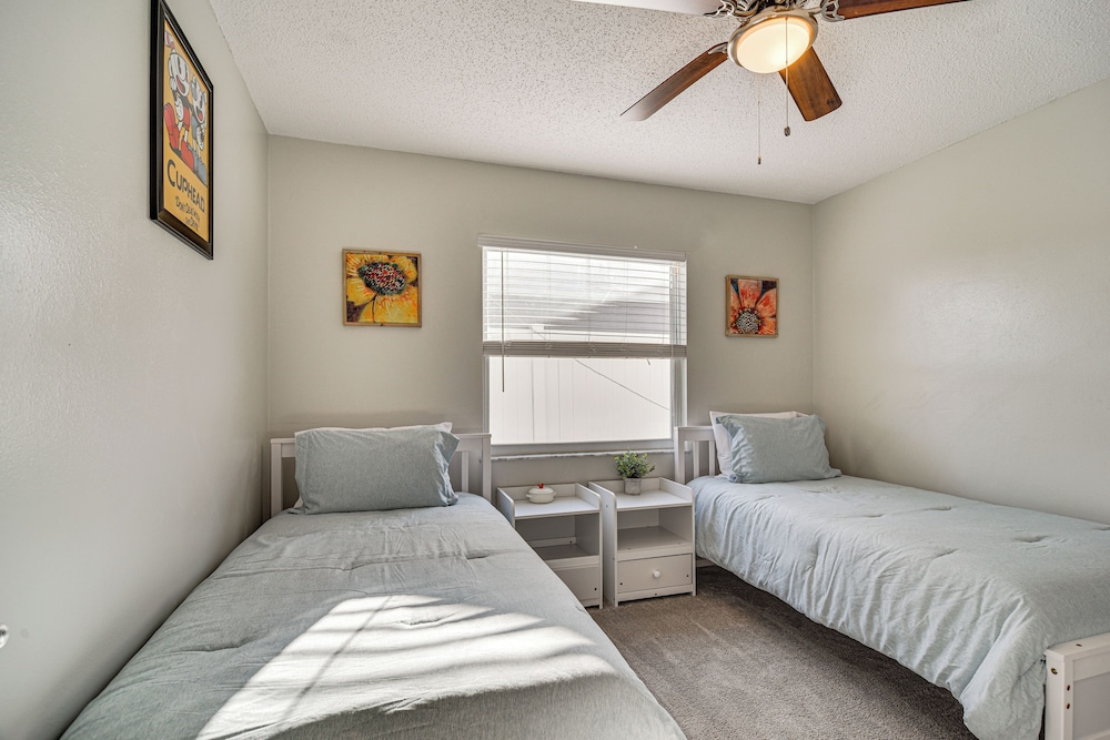 Pet-friendly Home w/ Pool & BBQ in Largo