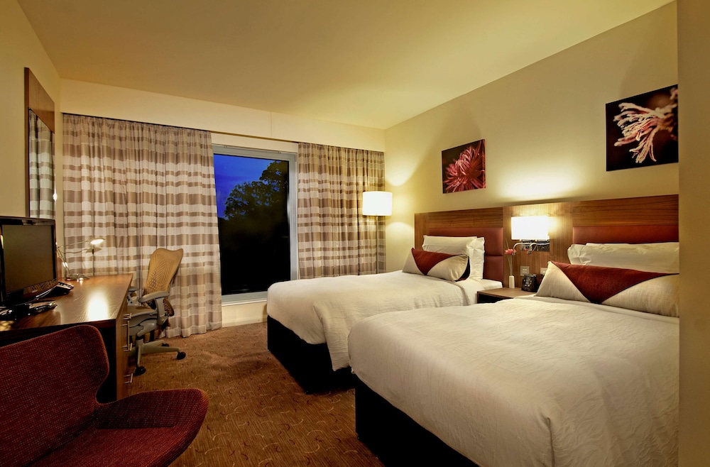 Luton Vacations - Hilton Garden Inn Luton North, United Kingdom - Property Image 44