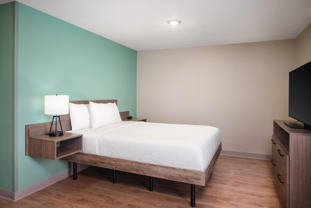 Echo Suites Extended Stay by Wyndham Atlanta-Conyers