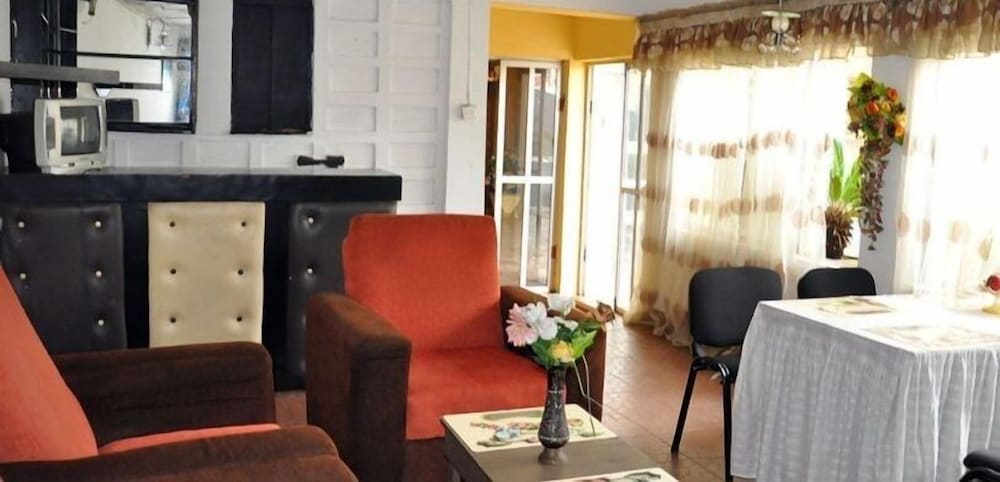 Mimi Guest House