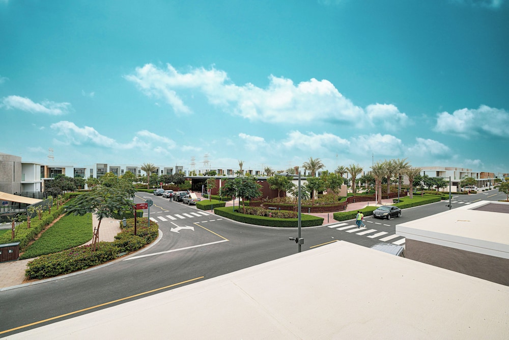 Arabian Ranches 3 Luxury 4 Bedroom Villa