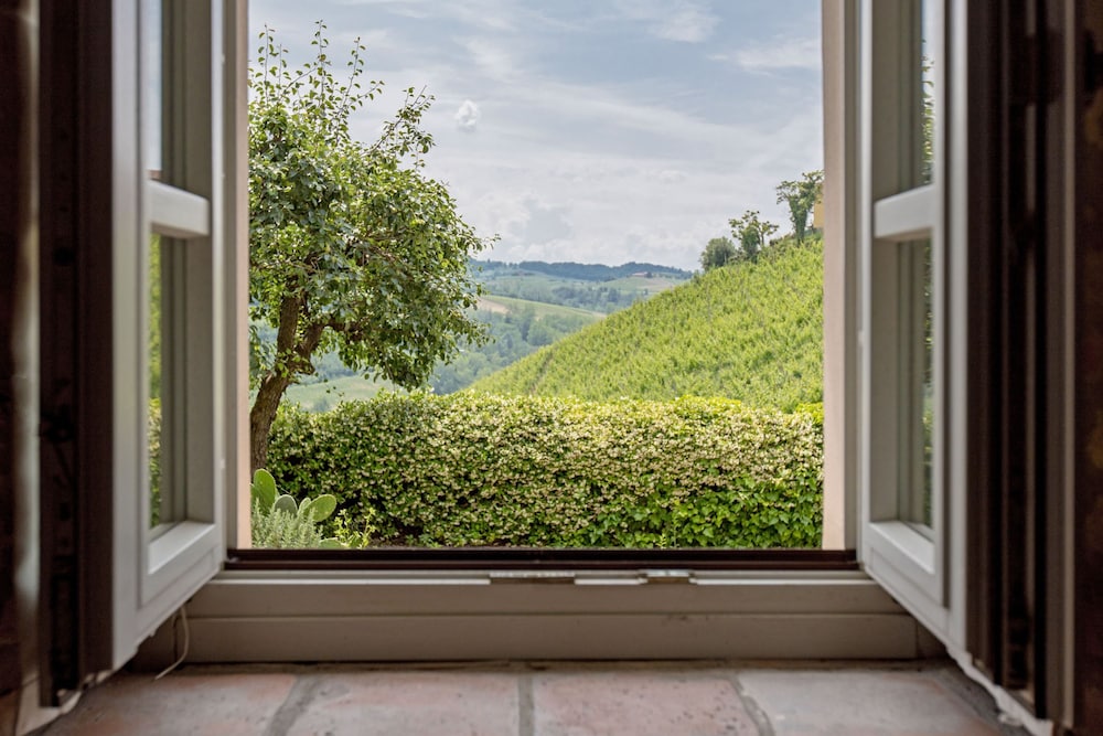 Villa Langhe in Castiglione Falletto