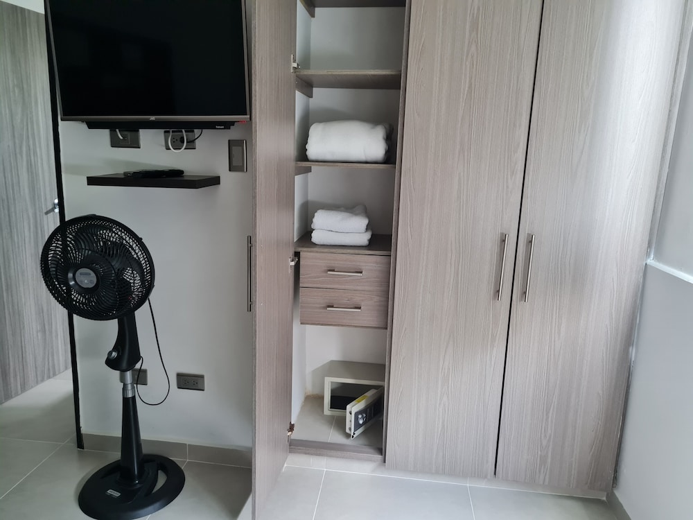 504 Moderno Aparta-Suite en Versalles Tipo Loft - Cali Tower Suites & Lofts
