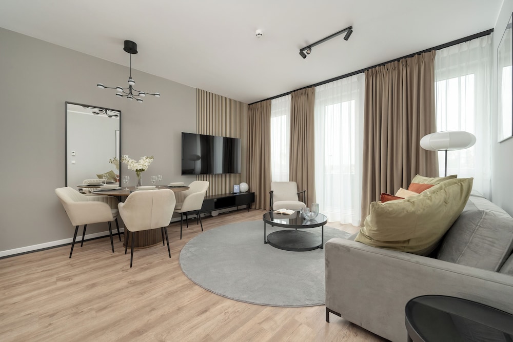 Air Conditioned Apartment by Renters