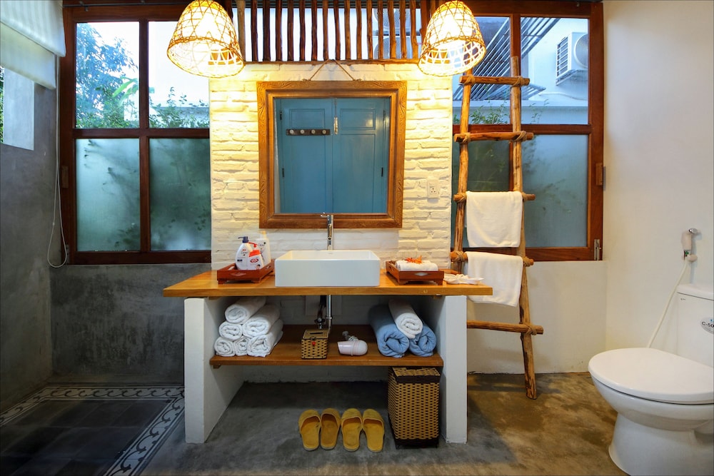 Life Beach Villa