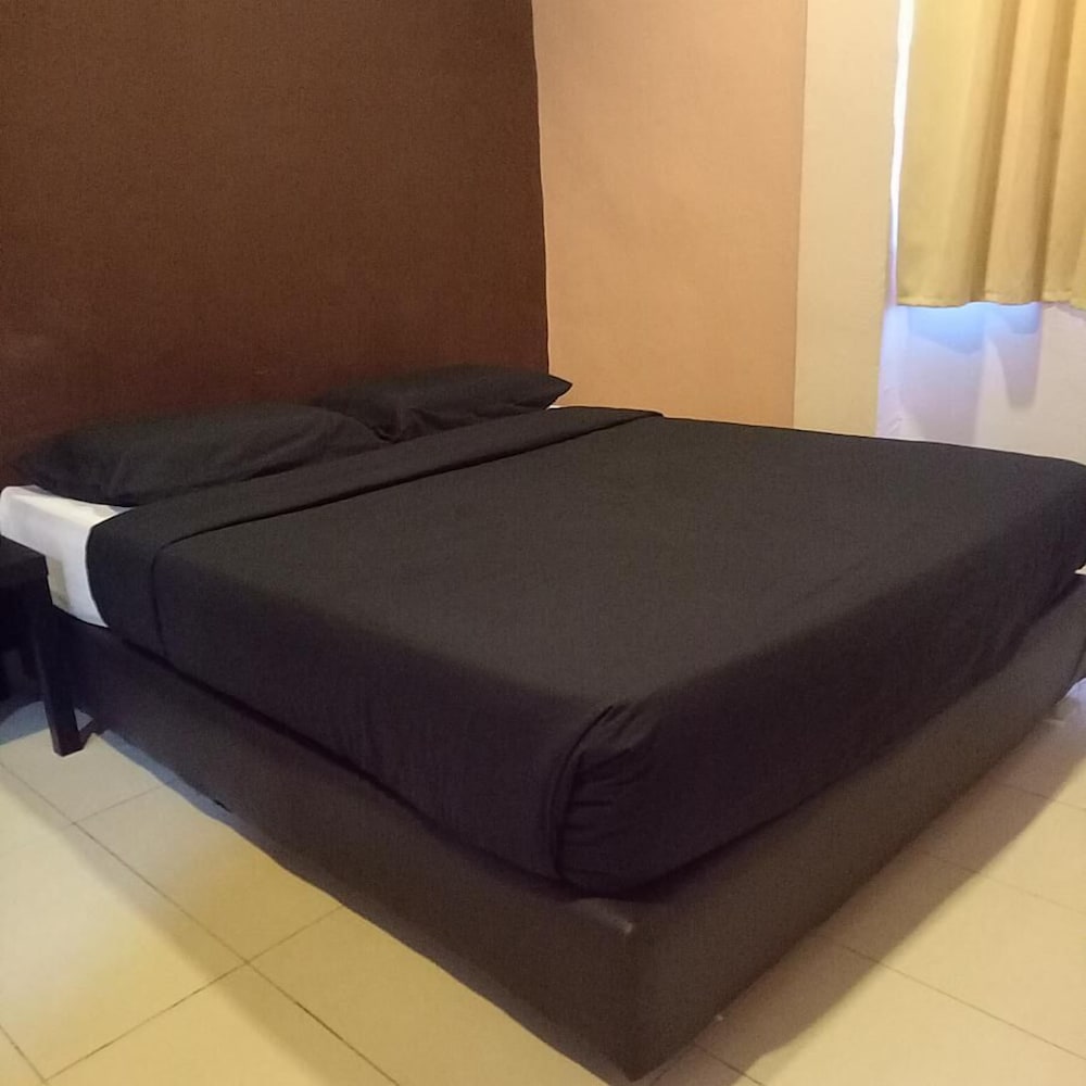 HOOD - Hostel