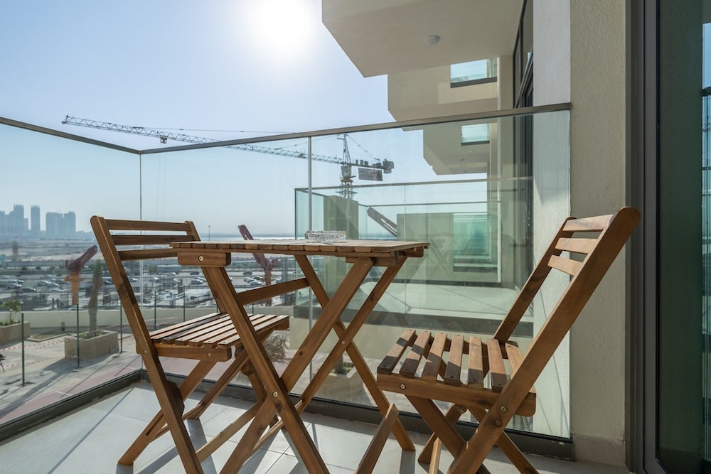 Wonderful Studio Apartment With Balcony at Farhad Azizi