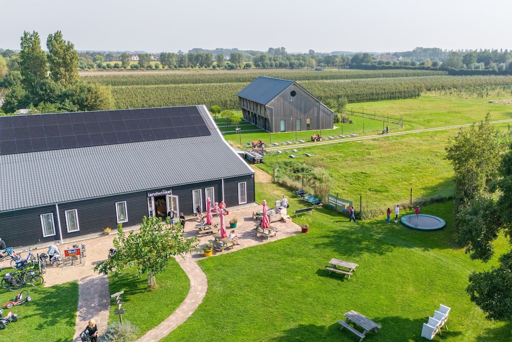 Holiday Home in Schorre Near Beach & Dunes