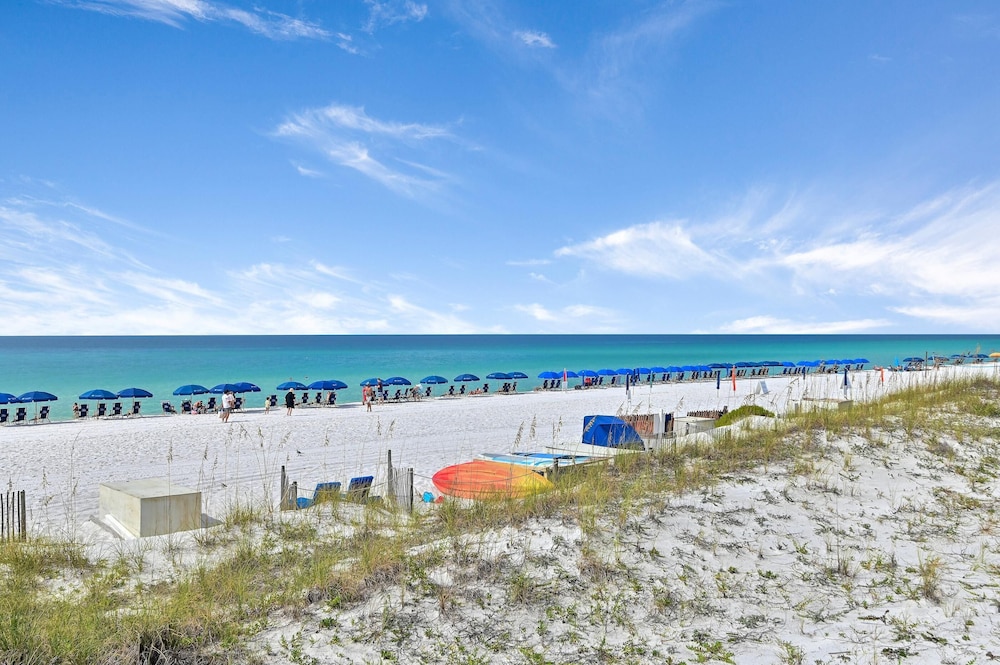 Inn at Crystal Beach 611