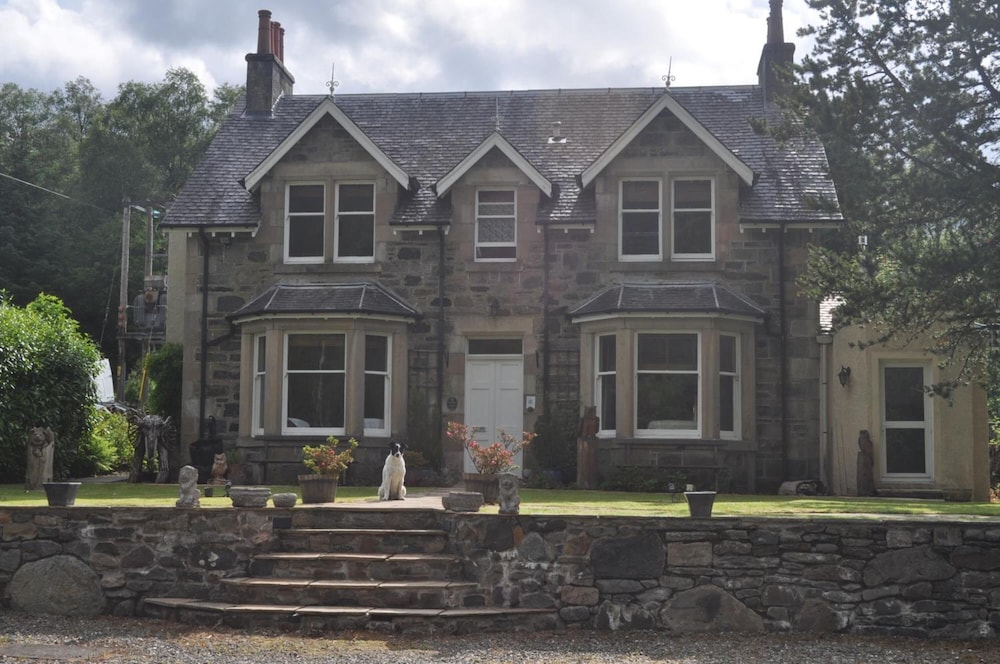 Airlie House Self-Catering