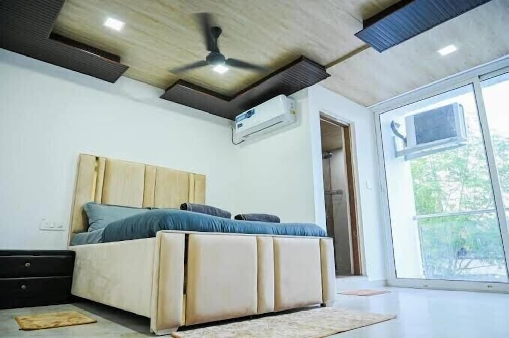 Seaside Stay