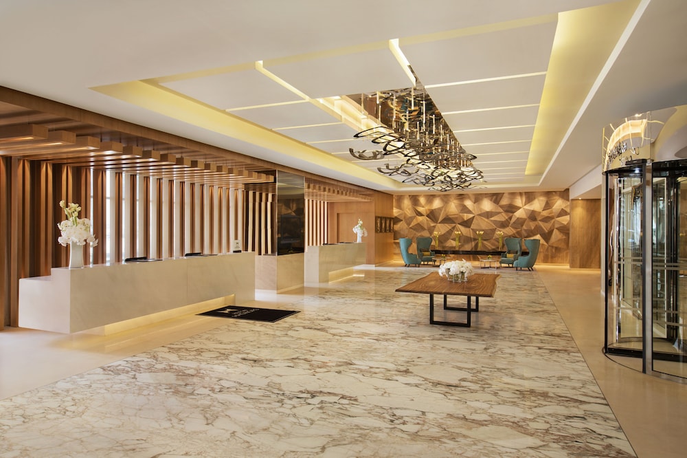 DoubleTree by Hilton Dubai - Jumeirah Beach