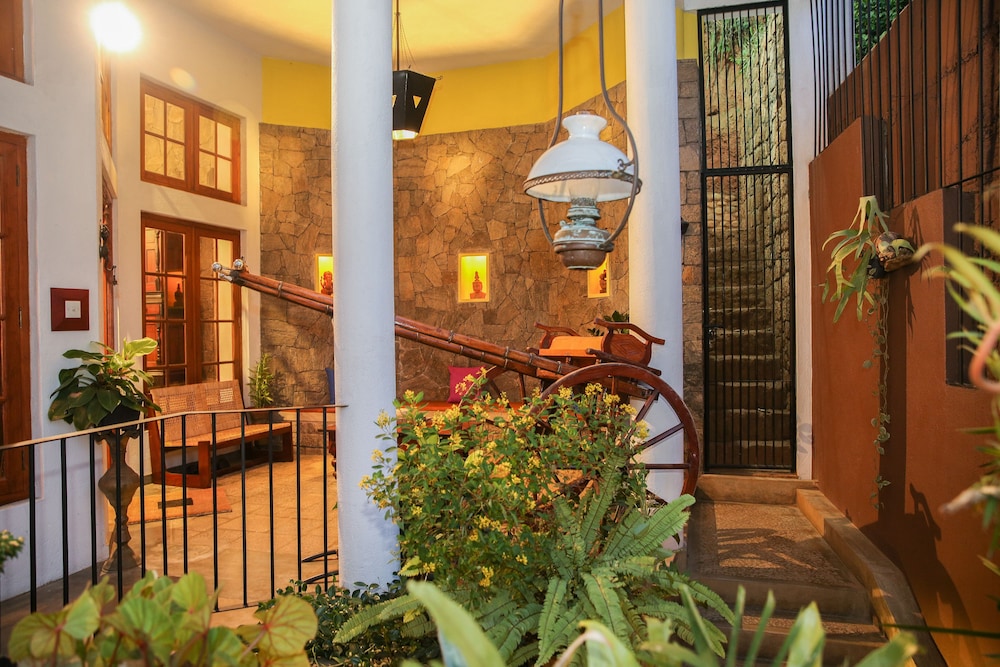 Gruhaya Boutique Villa