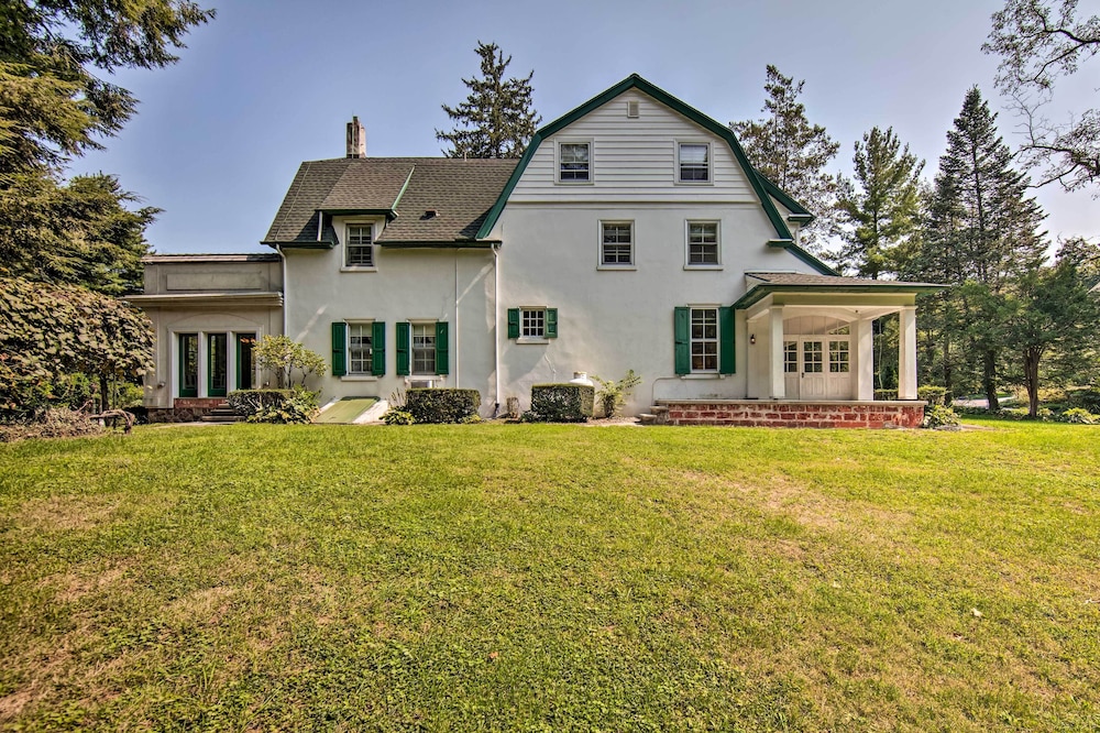 3-acre Property: Charming Dutch Country Colonial view 3
